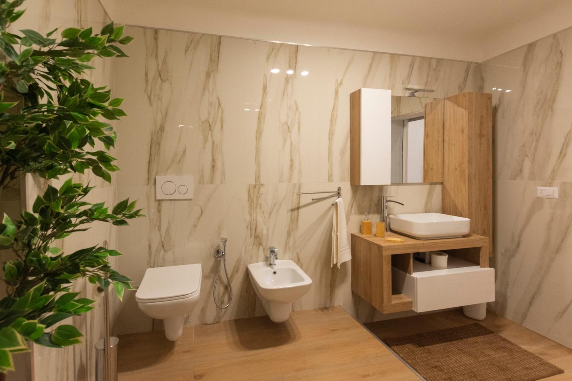 Dimora Luxury Alessia Apartment Bari Bagian luar foto