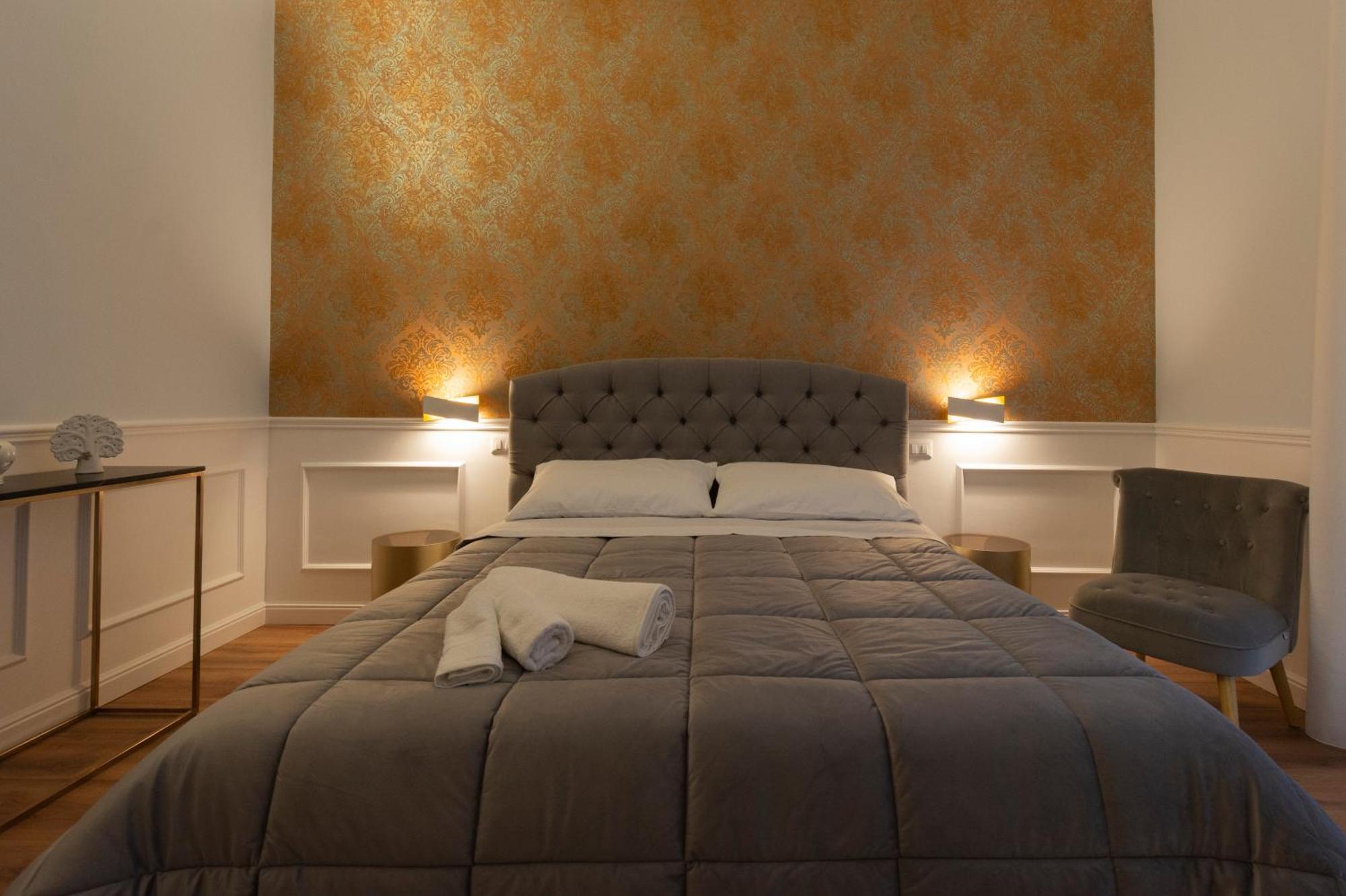 Dimora Luxury Alessia Apartment Bari Bagian luar foto